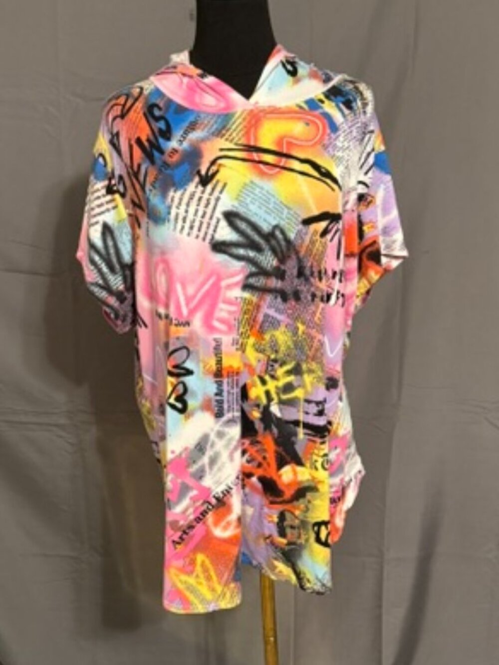 ARABELLA Lightweight Newspaper Print Hoodie Size 1X